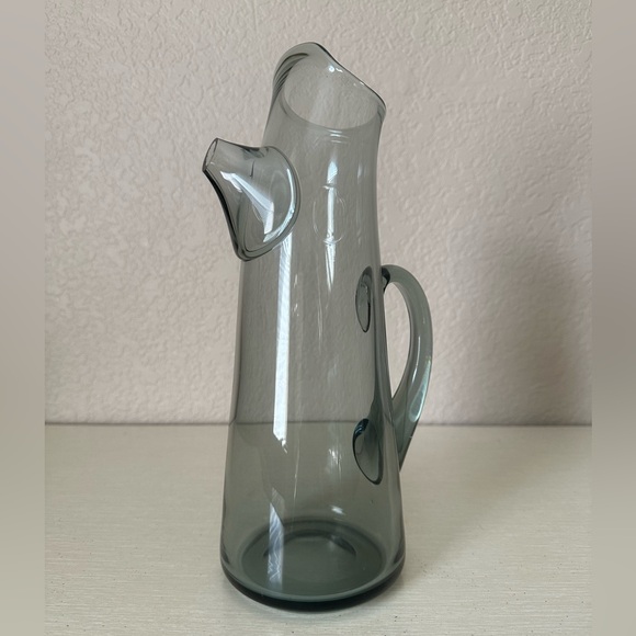 Blown Art Glass Cocktail Martini Pitcher Smoke Gray Applied Handle Spout 11.5” - Picture 10 of 13